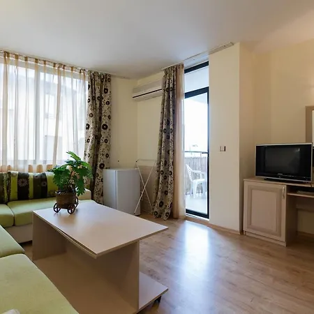 شقة ❤1bedroom W Balcony&kitchen+washer❤wh❤ ساني بيتش